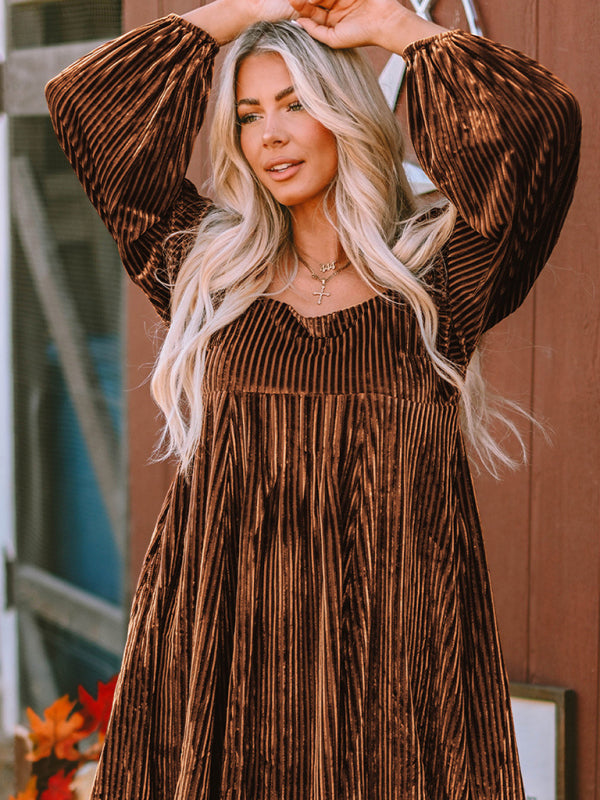 Elegant Velvet Backless Dress