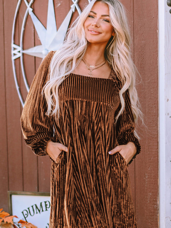 Elegant Velvet Backless Dress